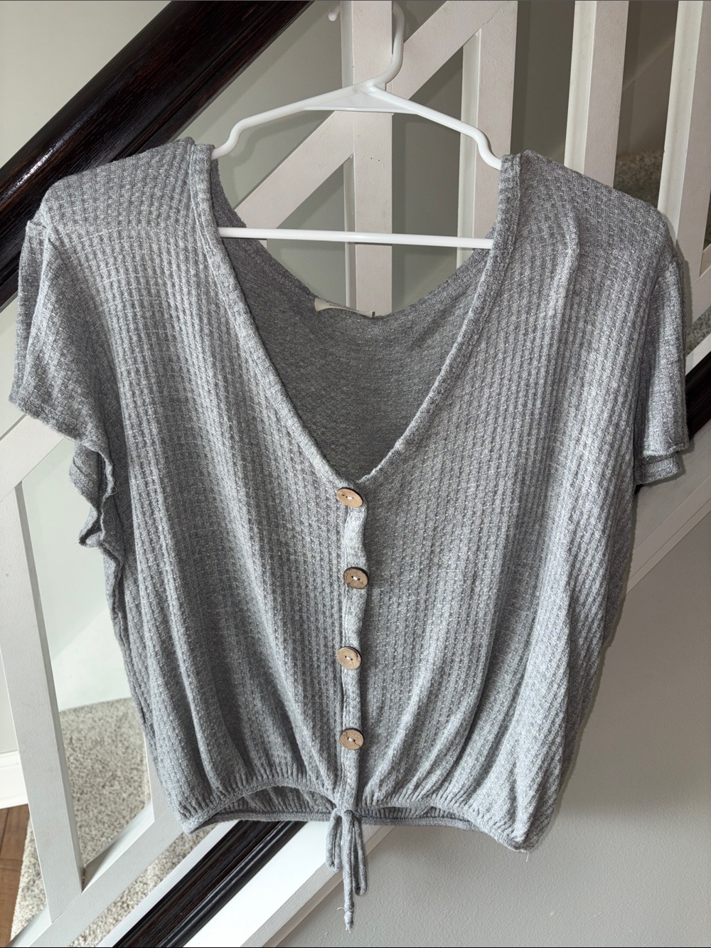 Free Kisses Gray Short-Sleeve Button-Front Tie-Hem Top